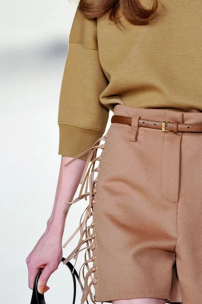 Look 23